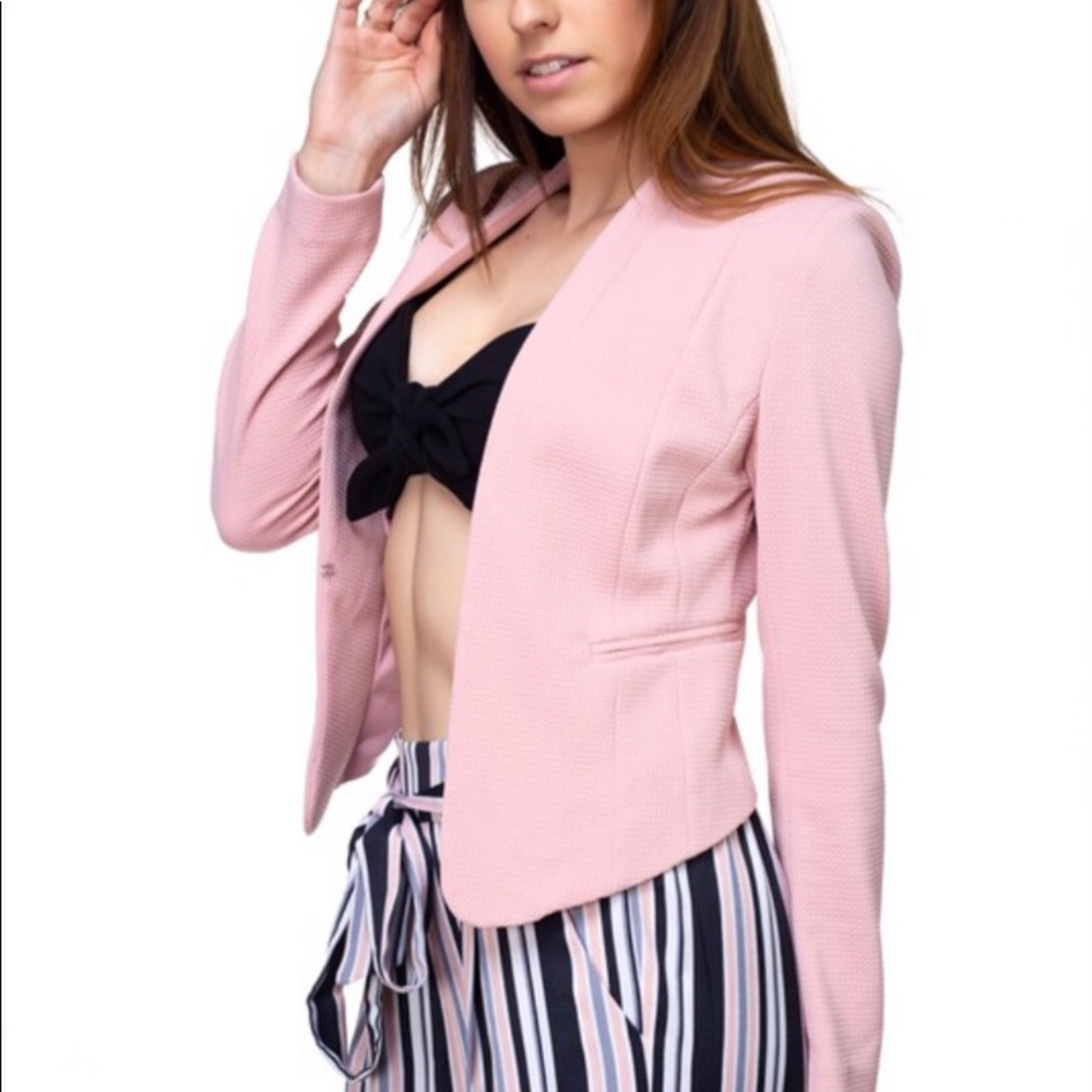 Solid Blazer. - Picture 2 of 5